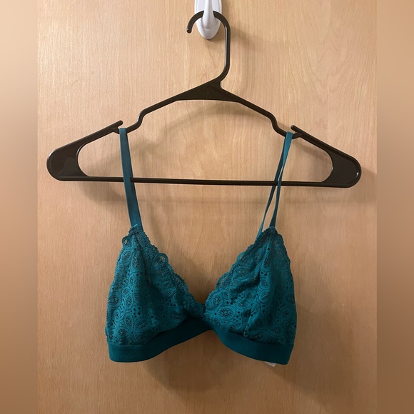 Other - NWOT Dark Green Lace Bralette